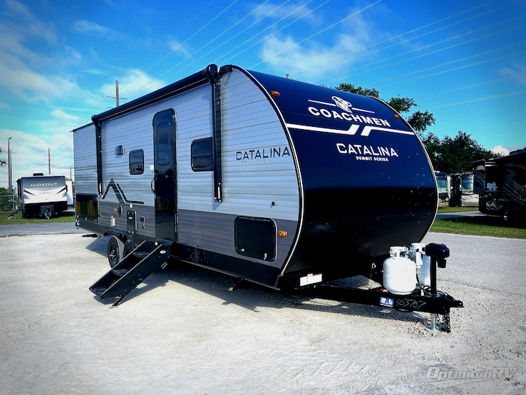 2027 Coachmen Catalina Summit Series 8 231BHS RV Photo 1