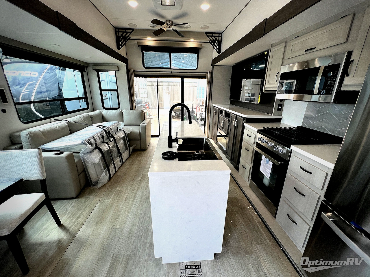2027 Coachmen Catalina Destination Series 43CONDO Photo 4