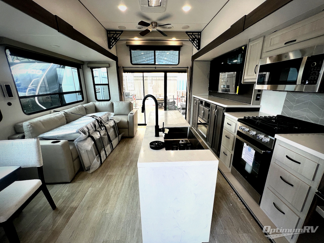 2027 Coachmen Catalina Destination Series 43CONDO Photo 27