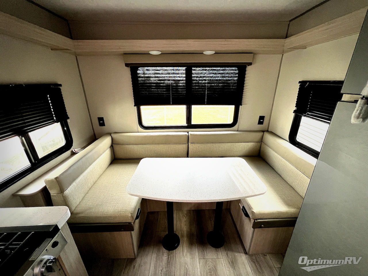 2026 Coachmen Catalina Summit Series 7 154RDX Photo 6