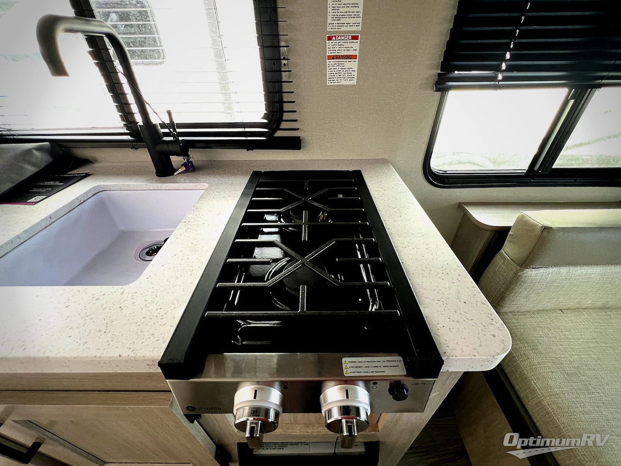 2026 Coachmen Catalina Summit Series 7 154RDX Photo 9