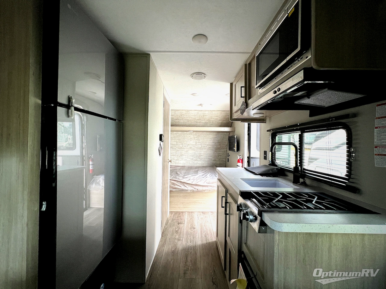 2026 Coachmen Catalina Summit Series 7 154RDX Photo 17