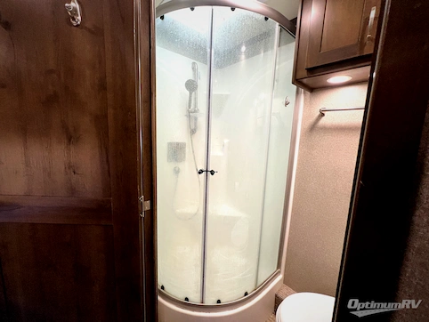 2022 Dynamax FORCE HD 34KD HD RV Photo 4