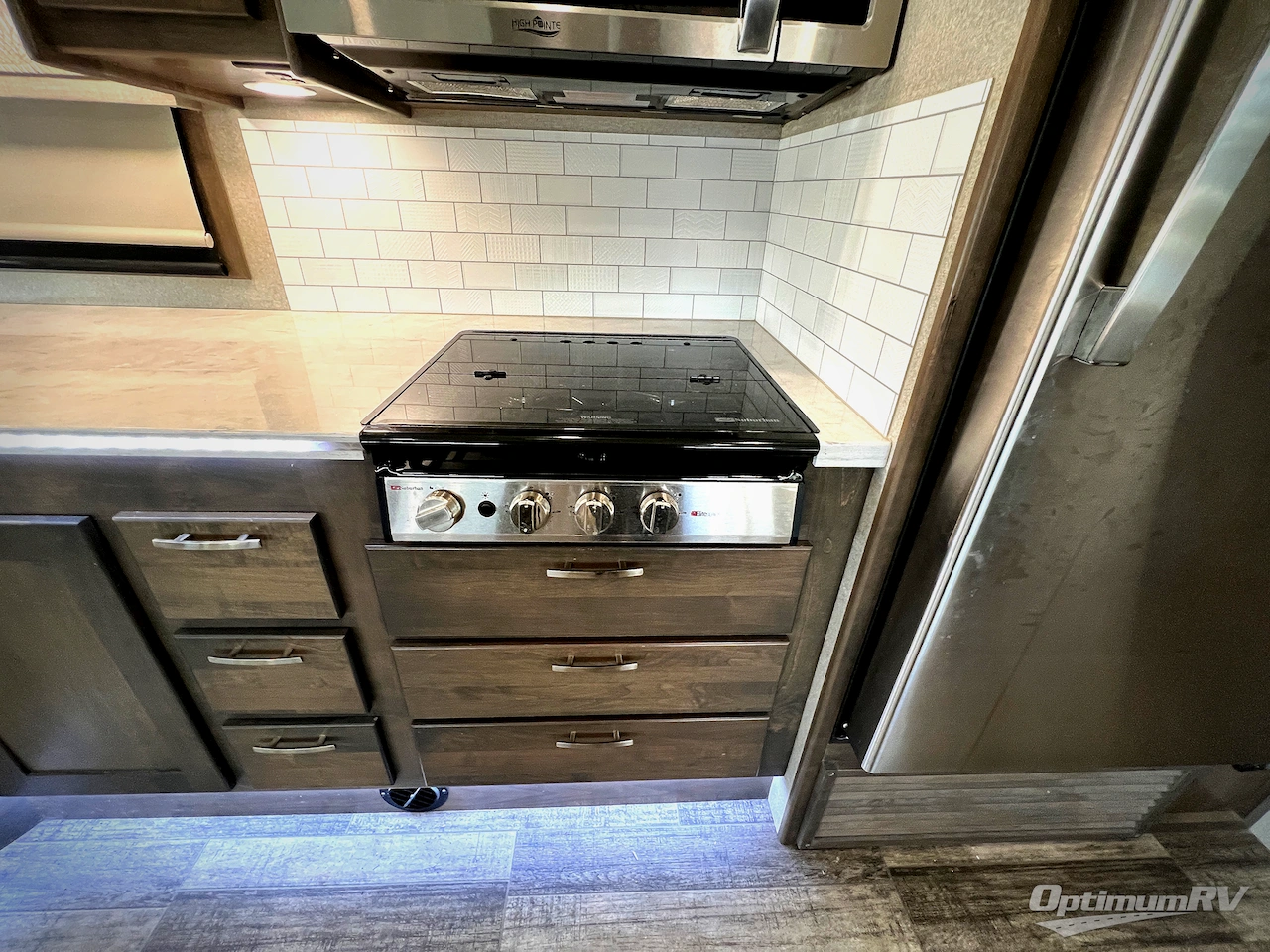 2022 Dynamax FORCE HD 34KD HD Photo 13