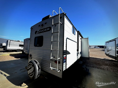 2021 CrossRoads Zinger ZR331BH RV Photo 2