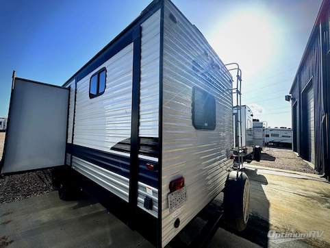 2021 CrossRoads Zinger ZR331BH RV Photo 3