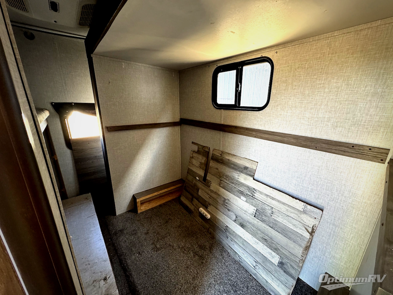 2021 CrossRoads Zinger ZR331BH Photo 10