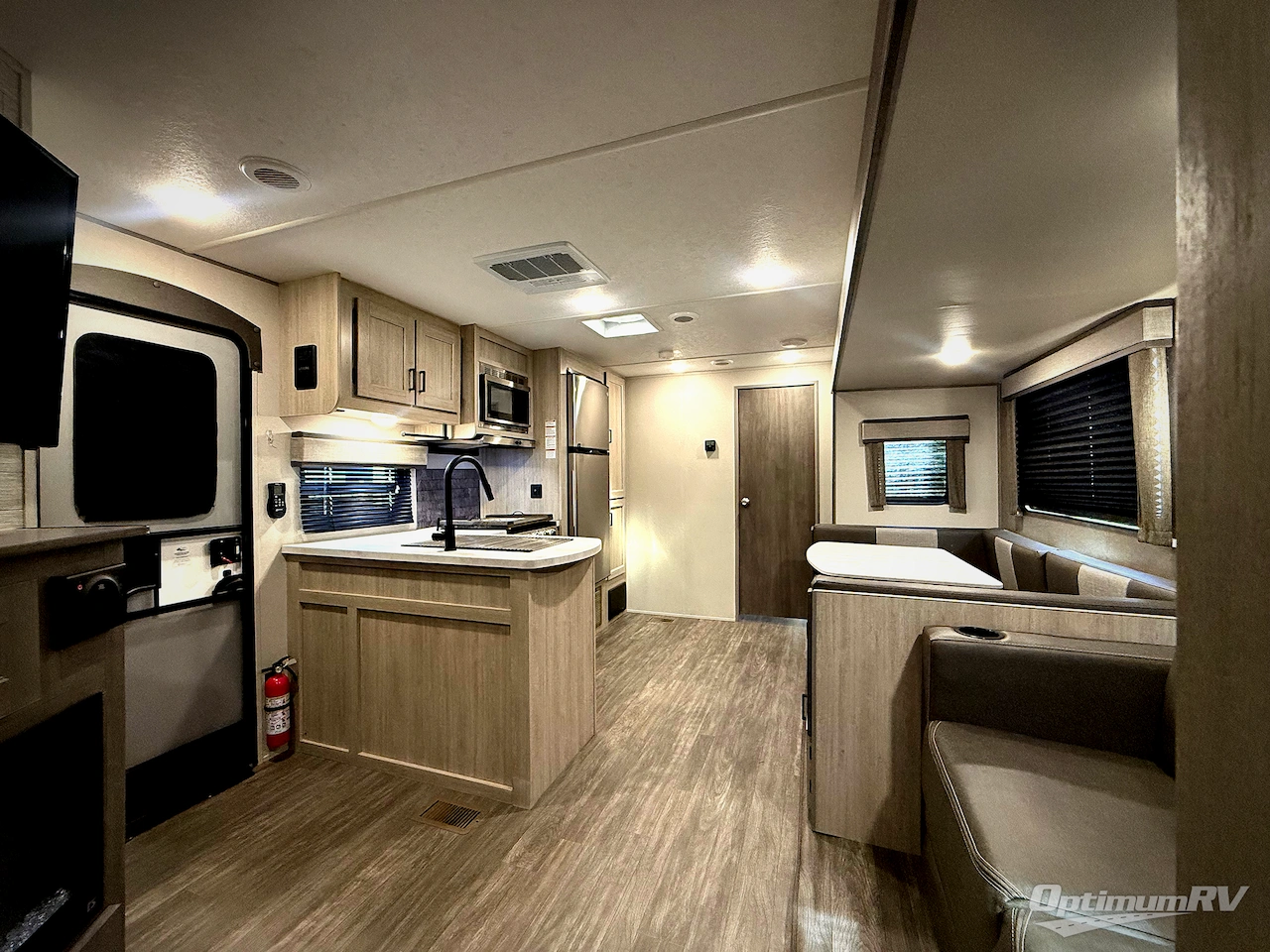 2024 Forest River Aurora 29TQS Photo 5