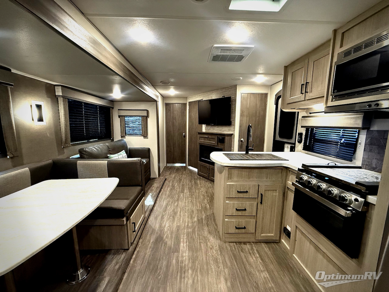 2024 Forest River Aurora 29TQS Photo 6