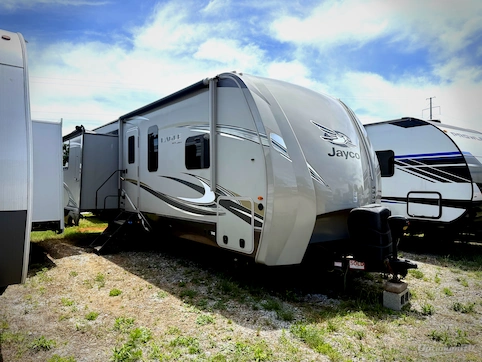 Used 2019 Jayco Eagle HT 270RLDS Featured Photo