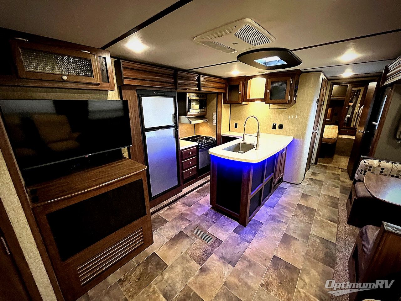 2017 Keystone Sprinter 325BMK Photo 5