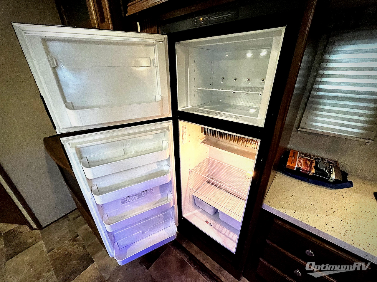 2017 Keystone Sprinter 325BMK Photo 12