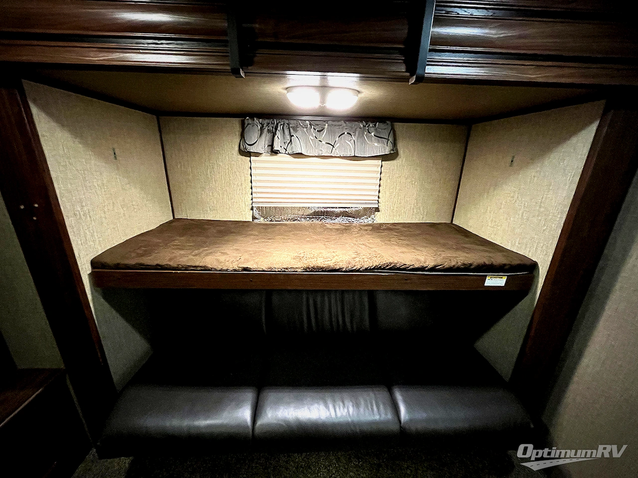 2017 Keystone Sprinter 325BMK Photo 24