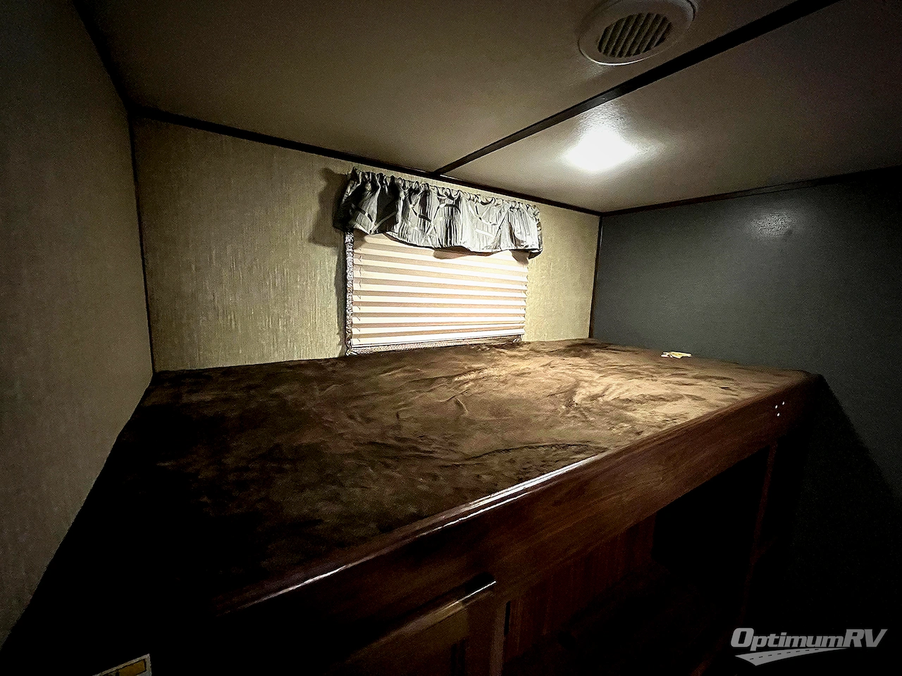 2017 Keystone Sprinter 325BMK Photo 25