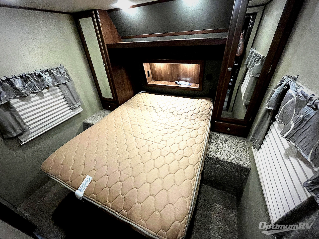 2017 Keystone Sprinter 325BMK Photo 29