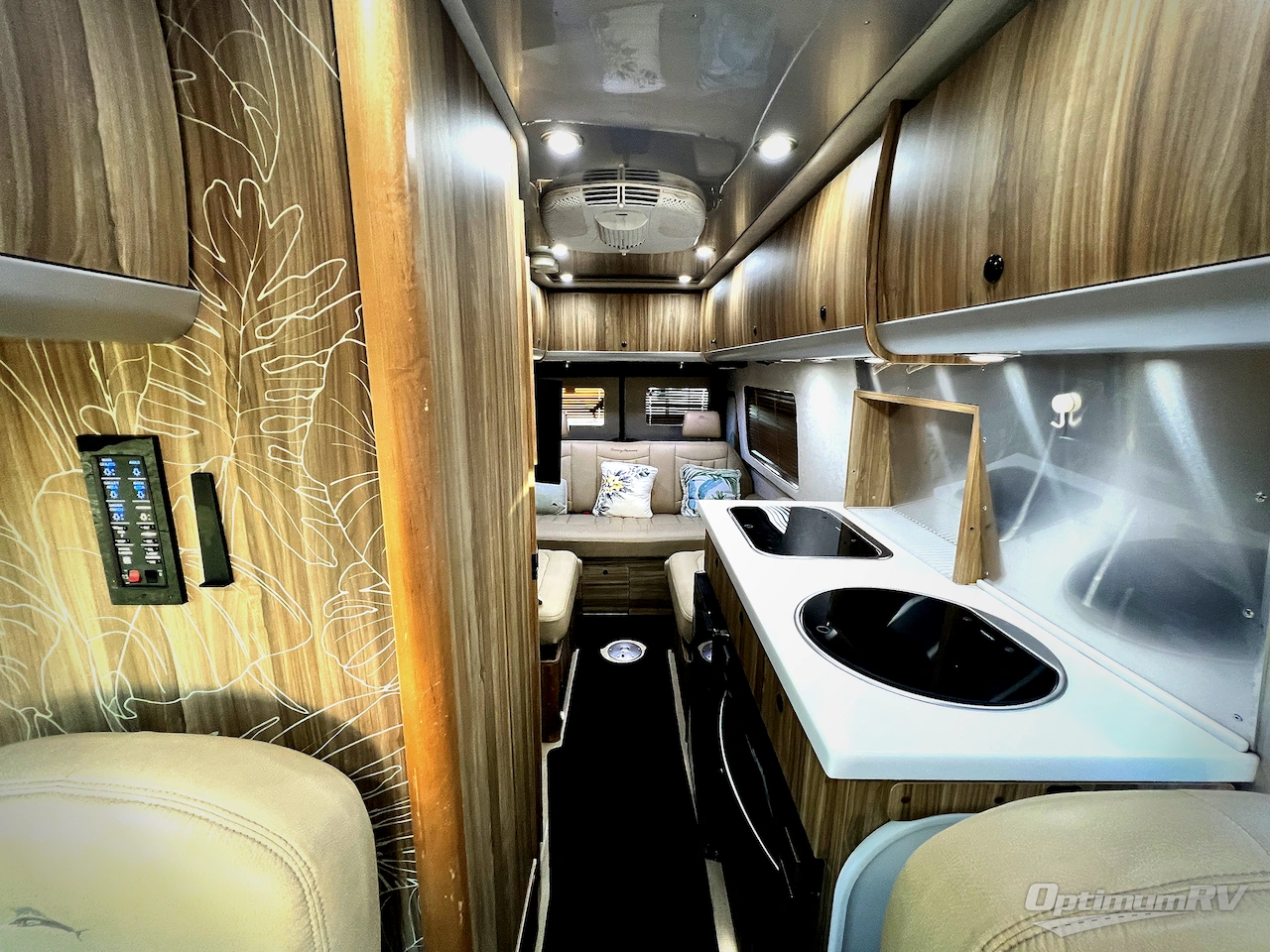 2018 Airstream Tommy Bahama Interstate Lounge Photo 5