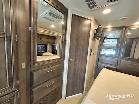 2022 Entegra Odyssey 27 U RV Photo 3