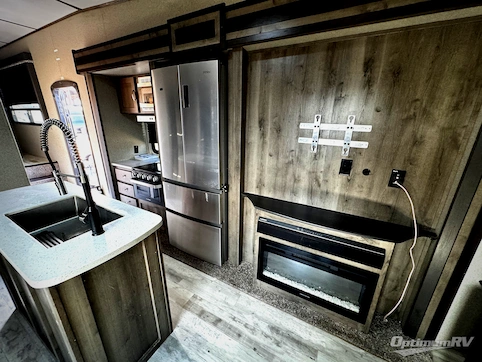 2020 Keystone Sprinter 3571FWLFT RV Photo 4