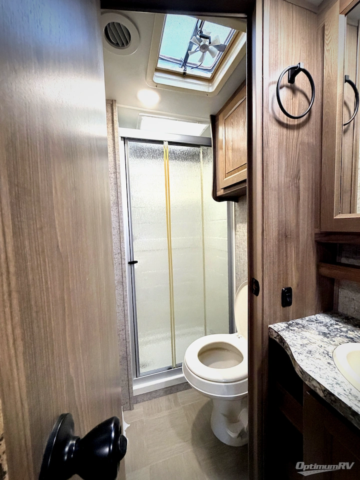 2018 Coachmen Prism 2150 CB Photo 9