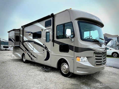 Used 2014 Thor Motor Coach ACE 30 1 Featured Photo