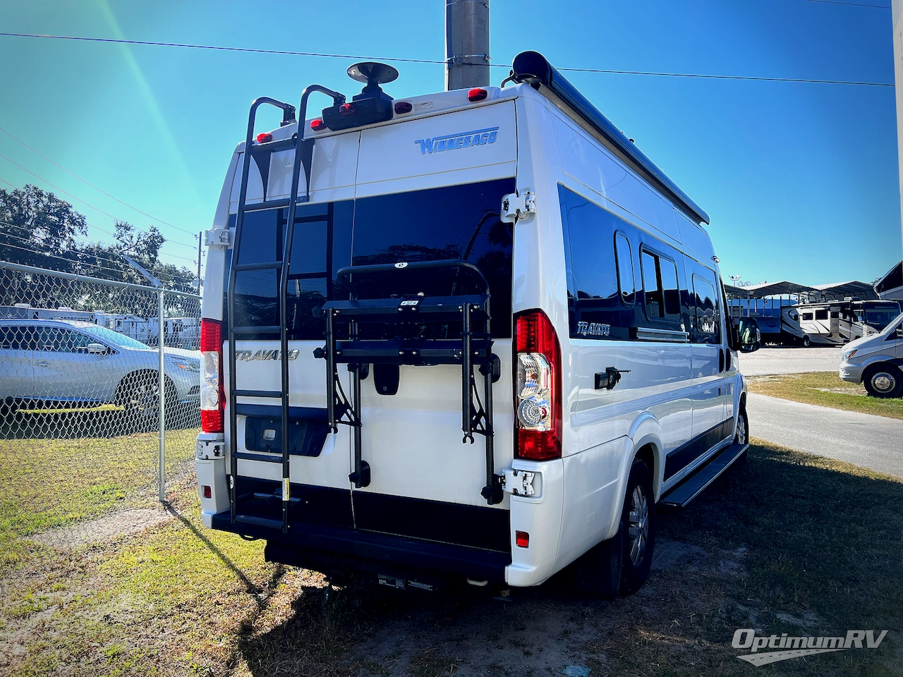 2022 Winnebago Travato 59KL Photo 3