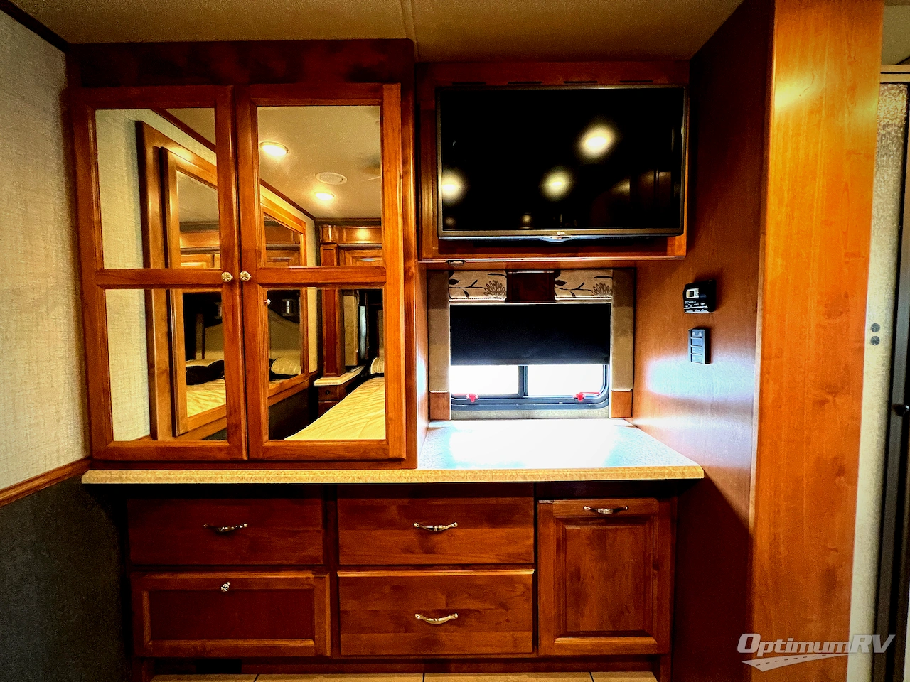2016 Tiffin Allegro 31 SA Photo 18