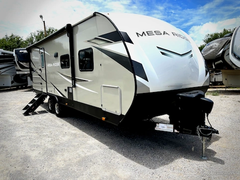 Used 2022 Highland Ridge Range Lite RL241BH Featured Photo