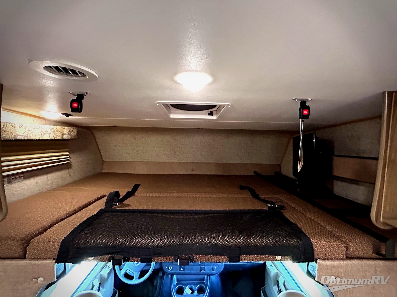 2017 Coachmen Freelander 26RS Ford 350 Photo 11
