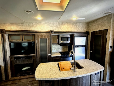 2018 Highland Ridge Open Range Light LF291RLS RV Photo 3