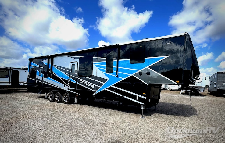 2023 Heartland Cyclone 4006 RV Photo 1