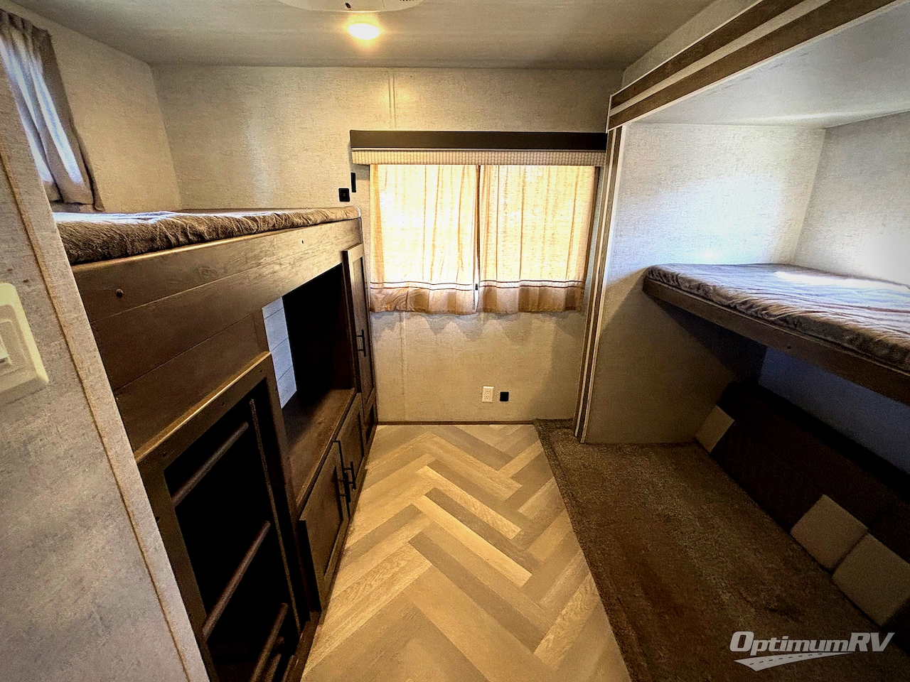 2021 Forest River Salem 36BHDS Photo 15