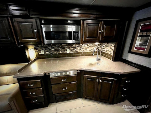 2017 Tiffin Allegro RED 38QRA RV Photo 4