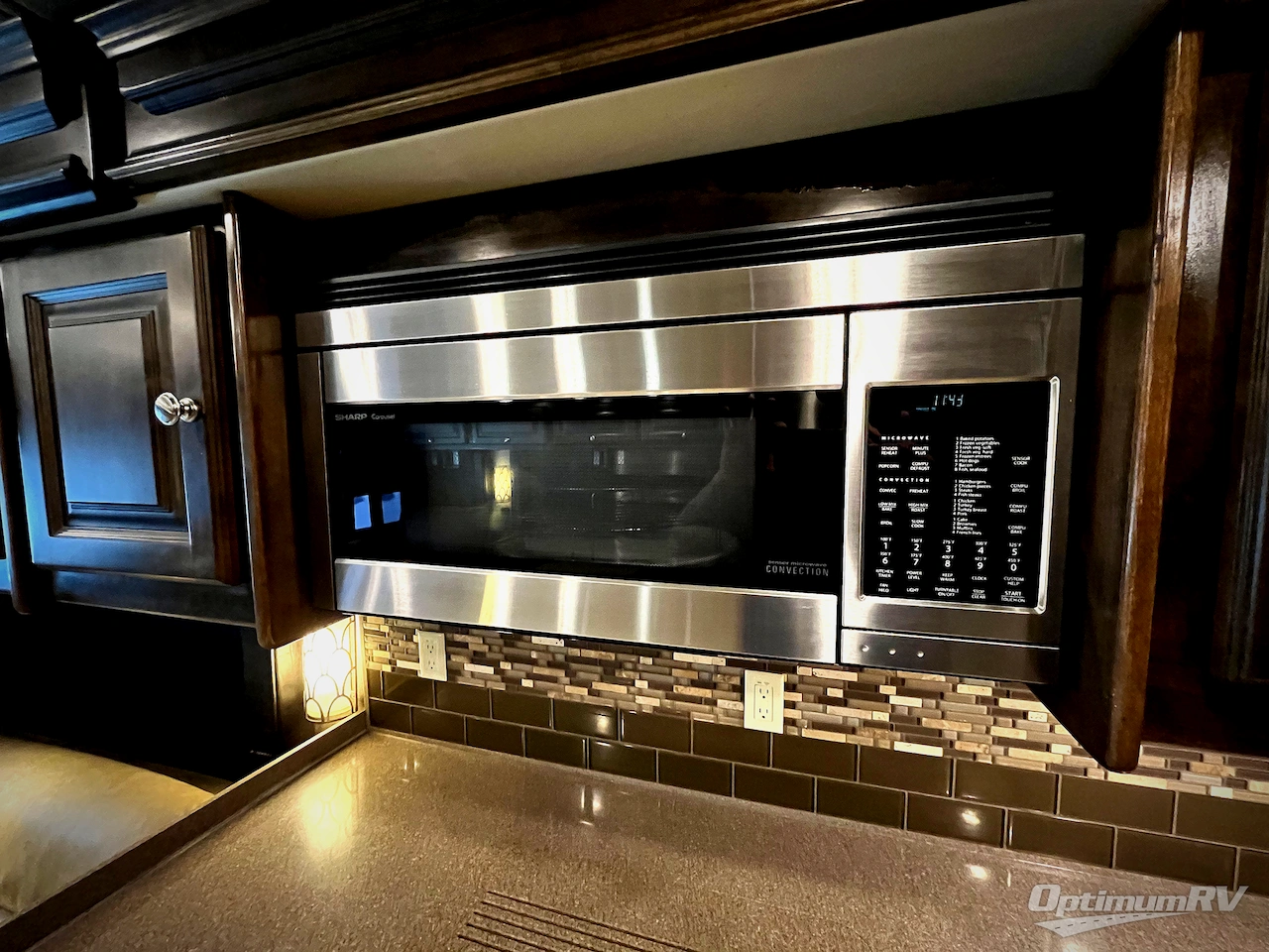 2017 Tiffin Allegro RED 38QRA Photo 8