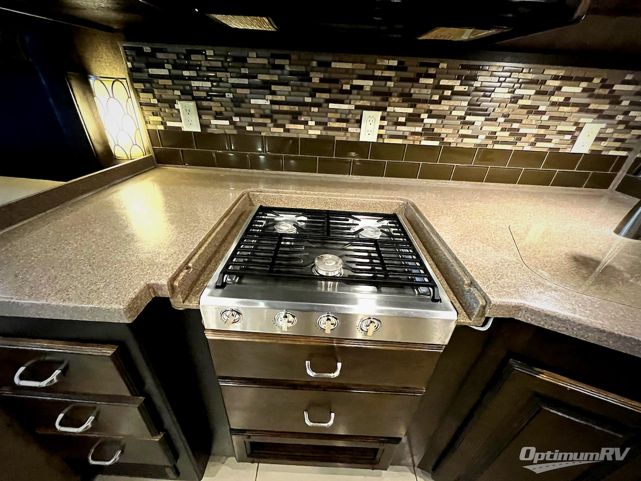 2017 Tiffin Allegro RED 38QRA Photo 9