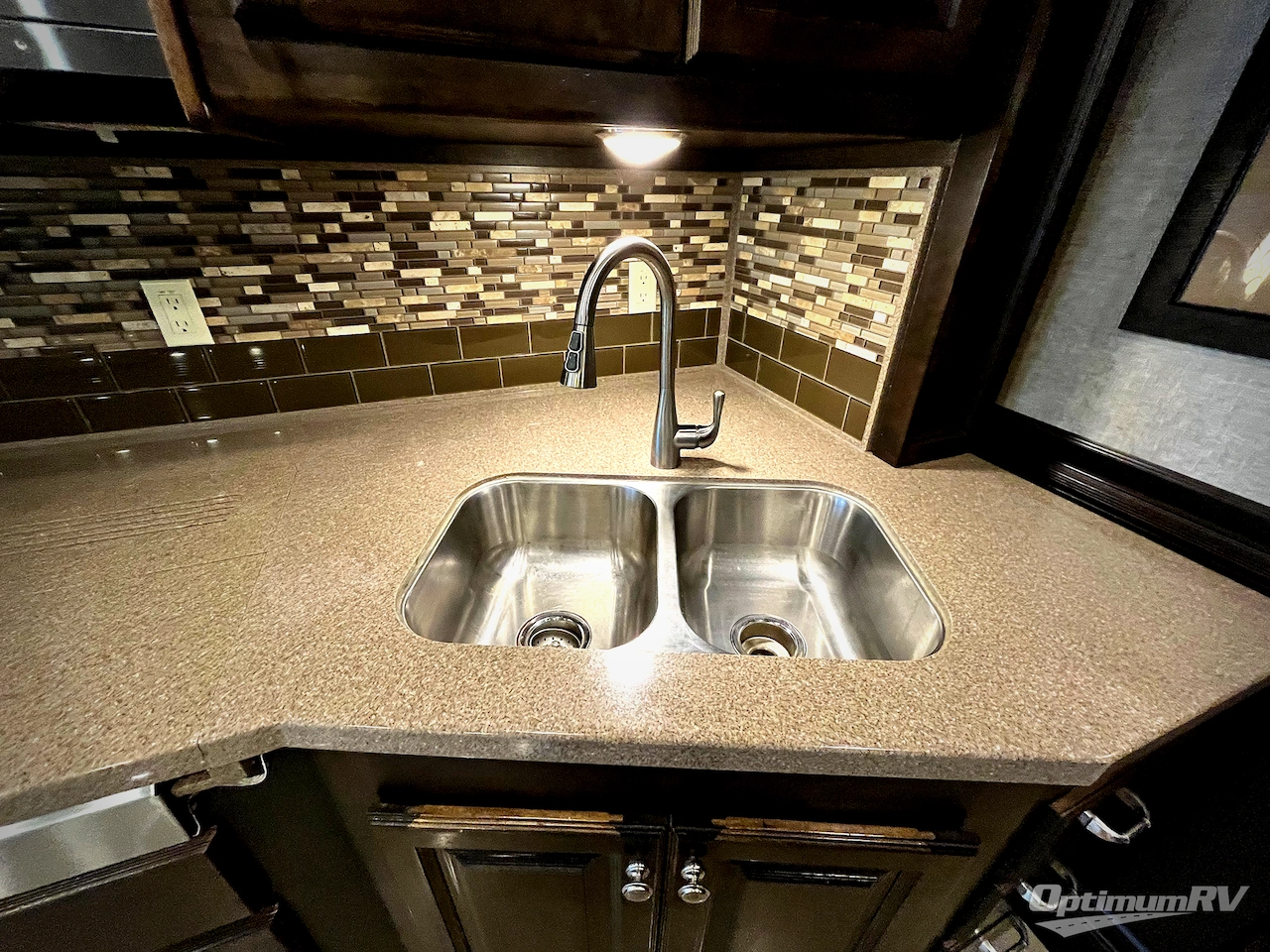 2017 Tiffin Allegro RED 38QRA Photo 10