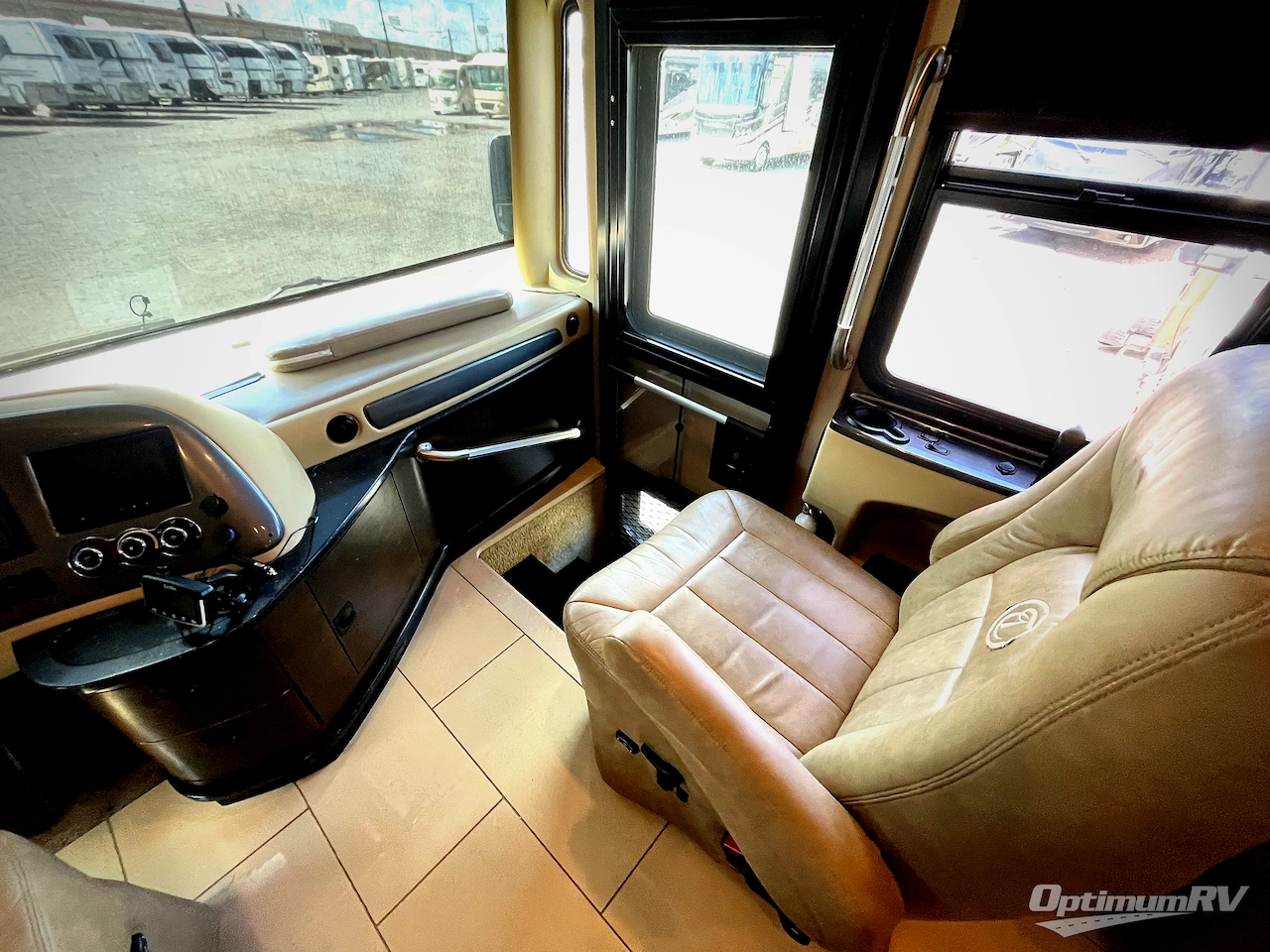 2017 Tiffin Allegro RED 38QRA Photo 17