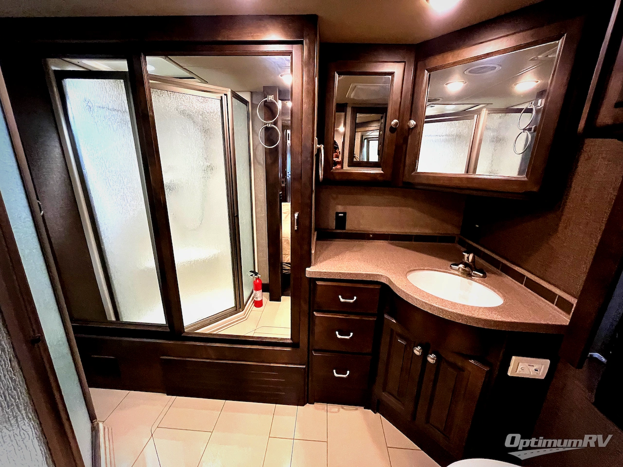 2017 Tiffin Allegro RED 38QRA Photo 24