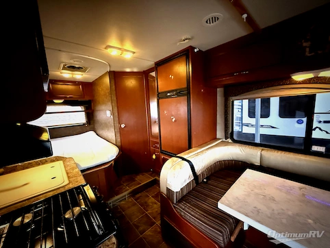 2013 Thor FREEDOM ELITE 23U RV Photo 3