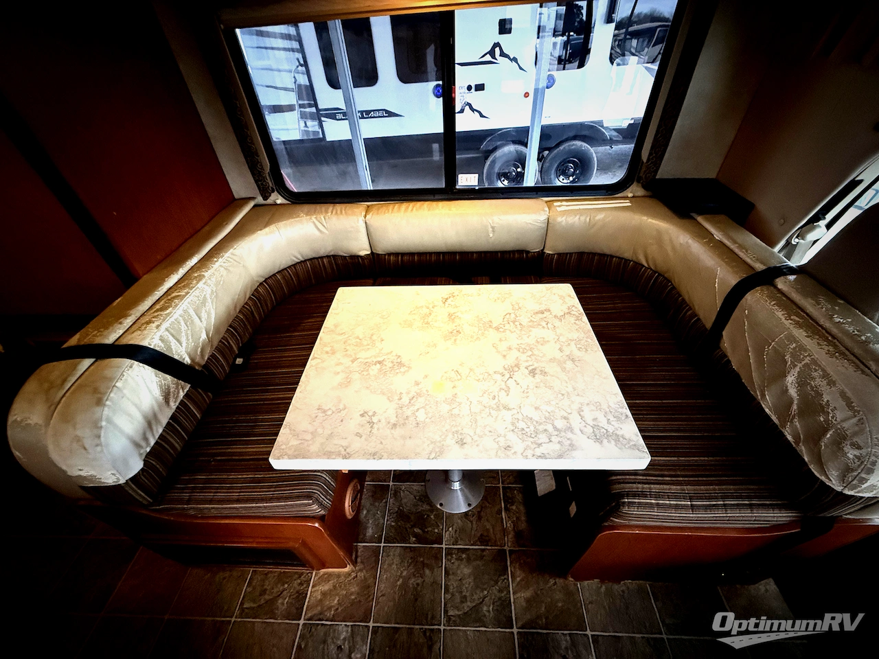 2013 Thor FREEDOM ELITE 23U Photo 8