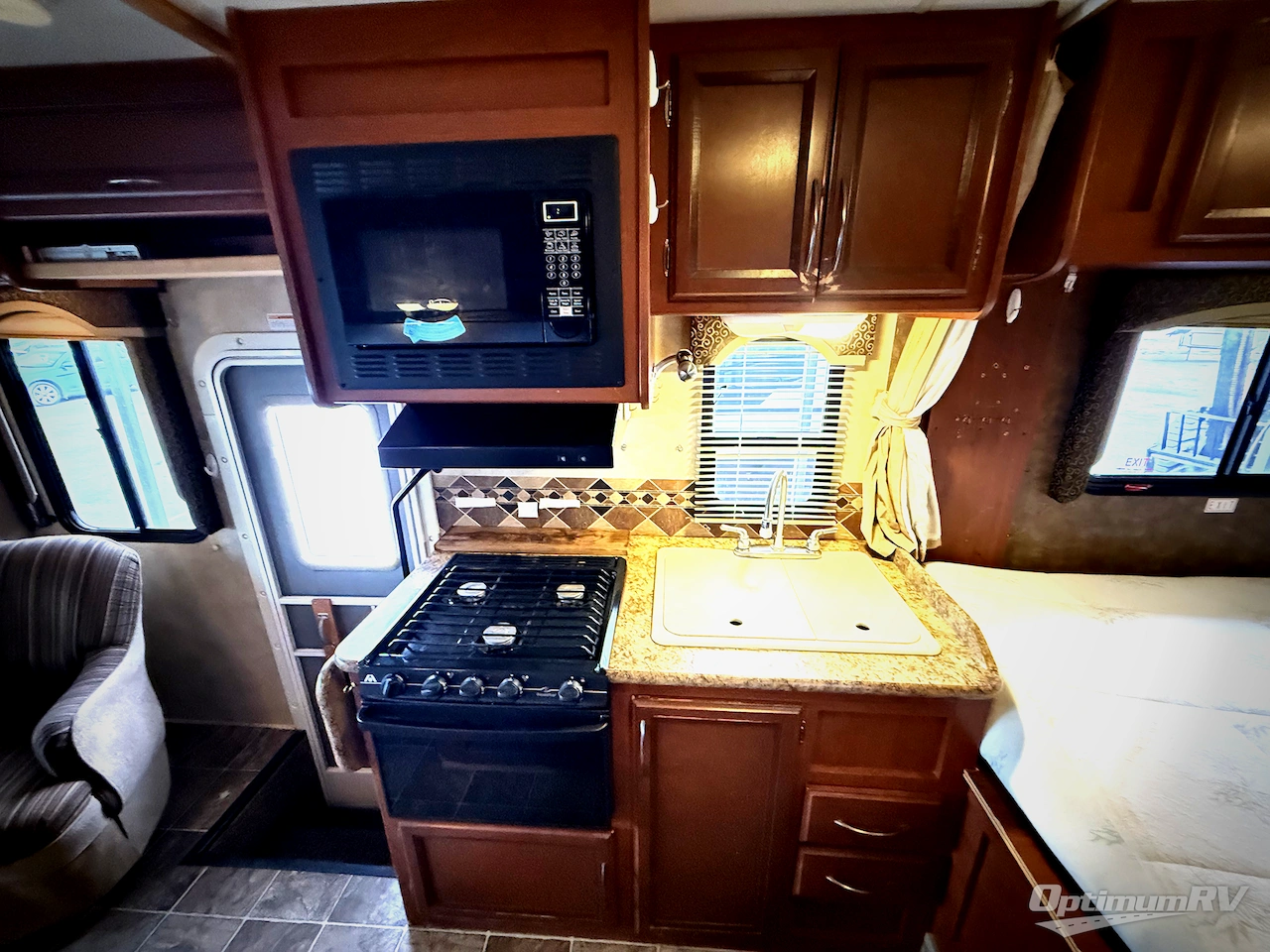 2013 Thor FREEDOM ELITE 23U Photo 12