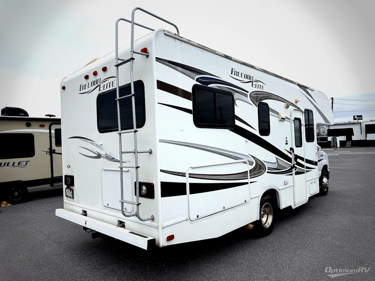 2013 Thor FREEDOM ELITE 23U Photo 2