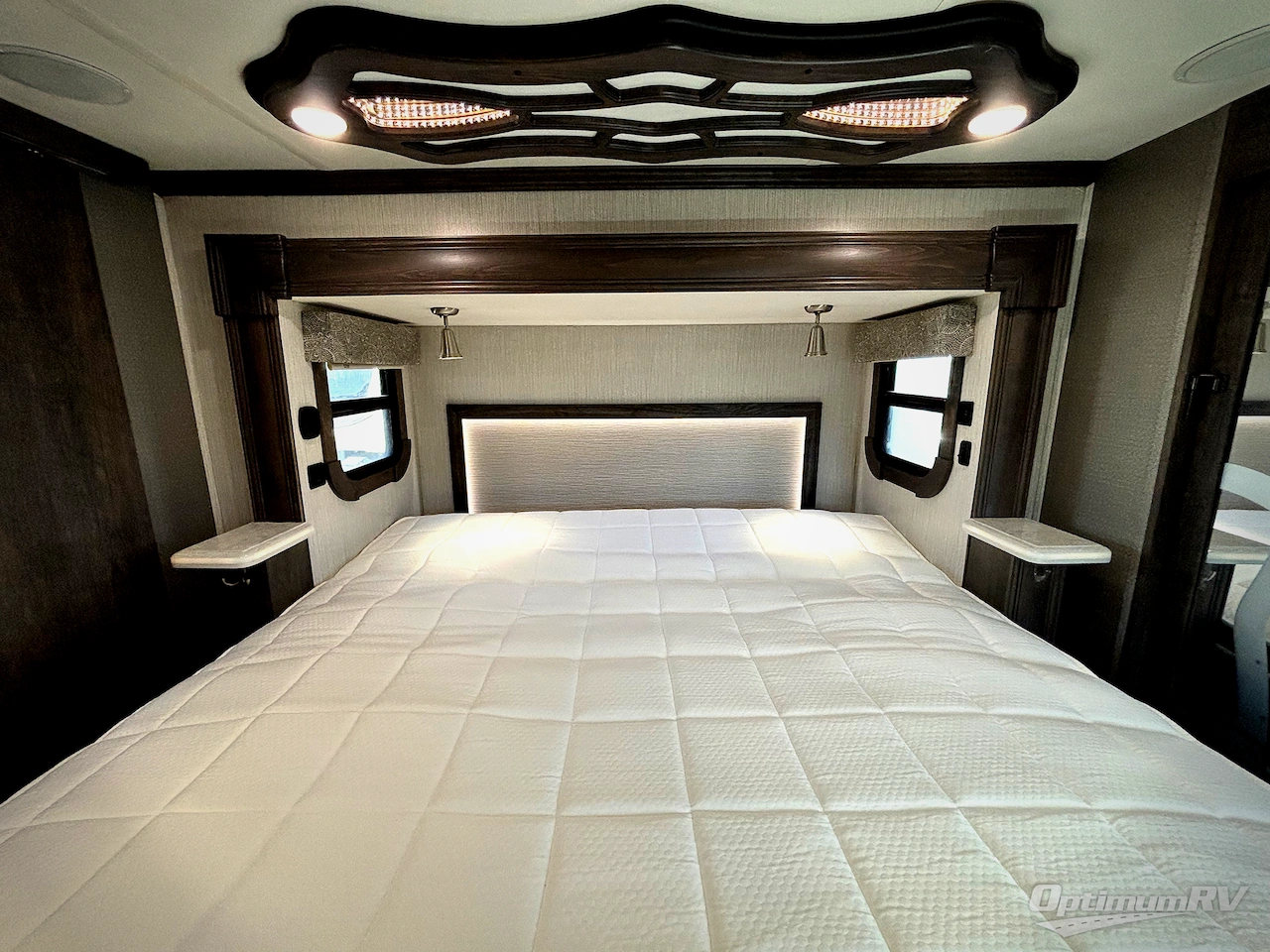 2020 Heartland Landmark 365 Lafayette Photo 14