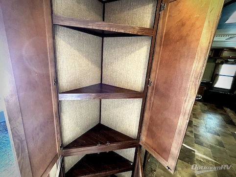 2016 Keystone Sprinter 299RET RV Photo 3