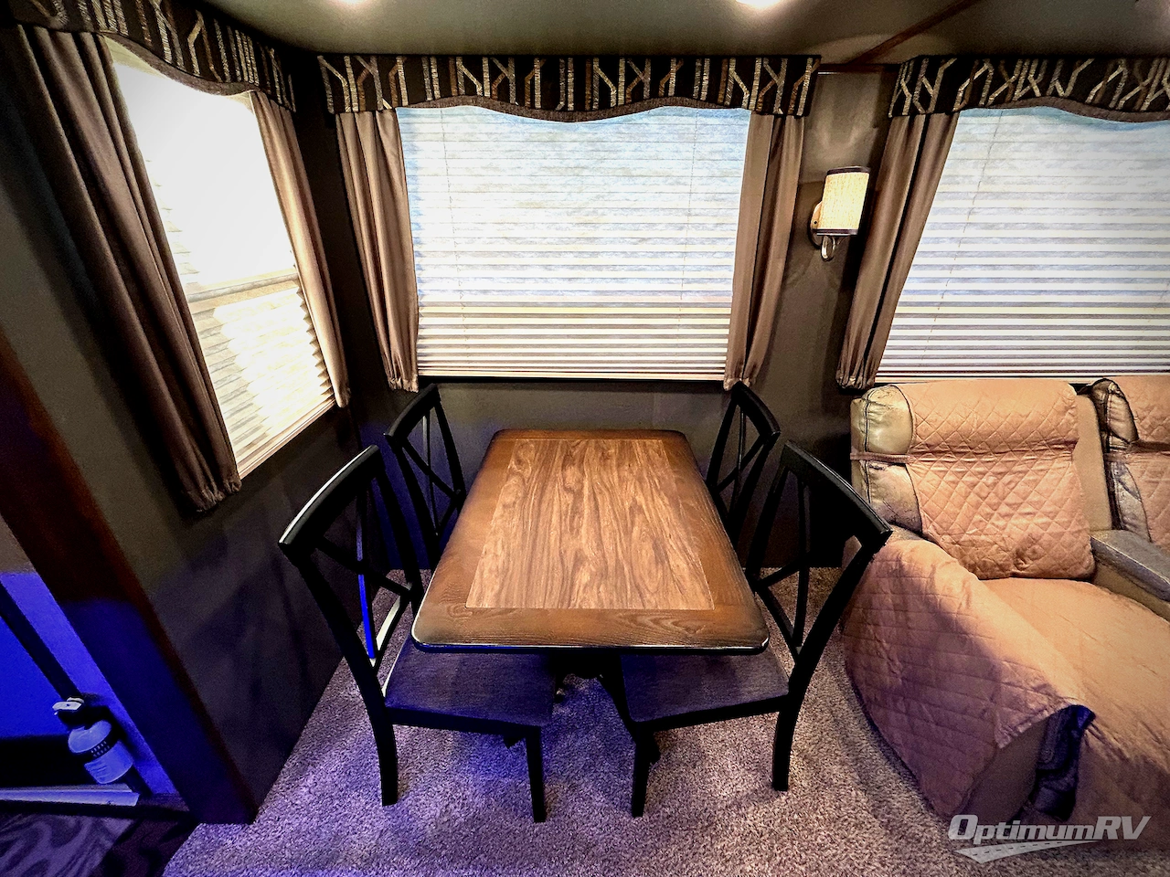 2017 Keystone Sprinter 297FWRLS Photo 15