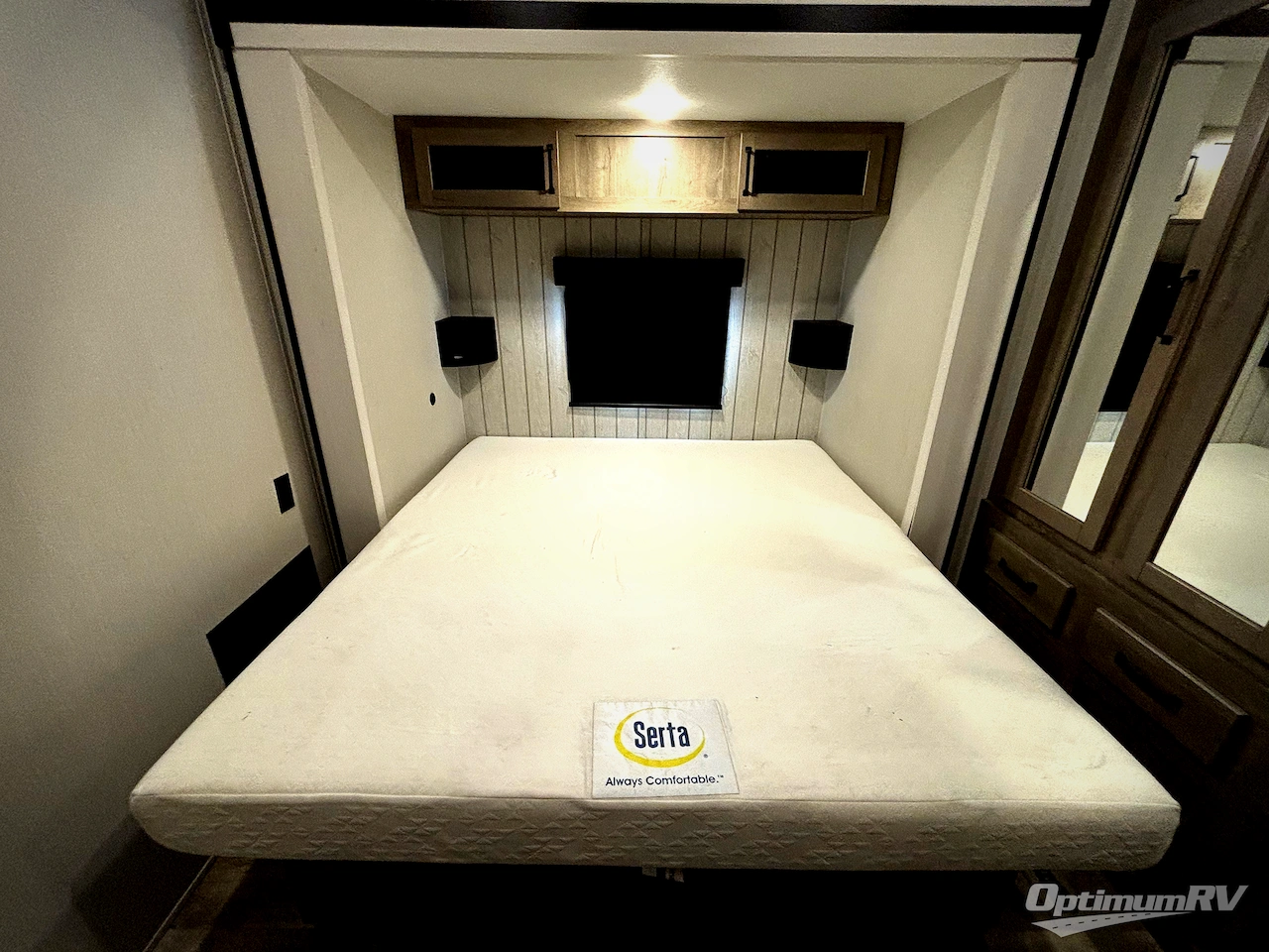 2025 Palomino Puma Destination 429LFT Photo 9