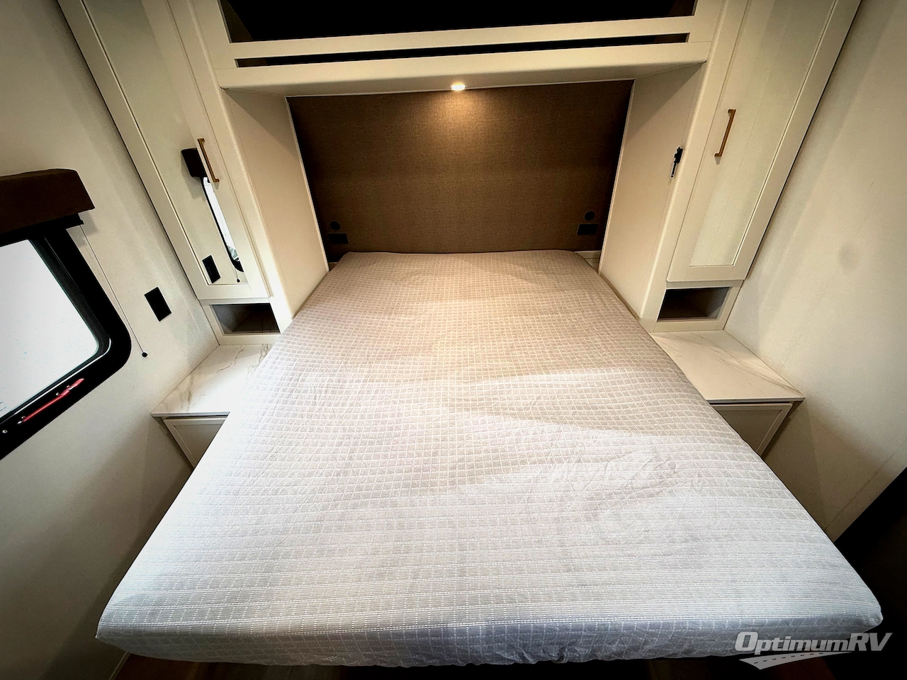 2026 Grand Design Transcend One 151RB Photo 6