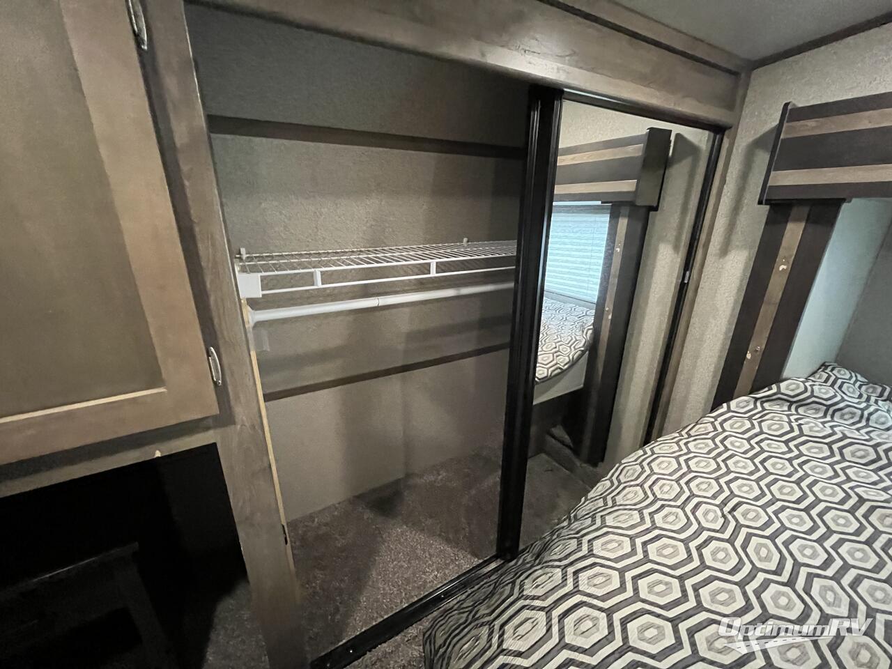2018 Keystone Sprinter 3551FWMLS Photo 26
