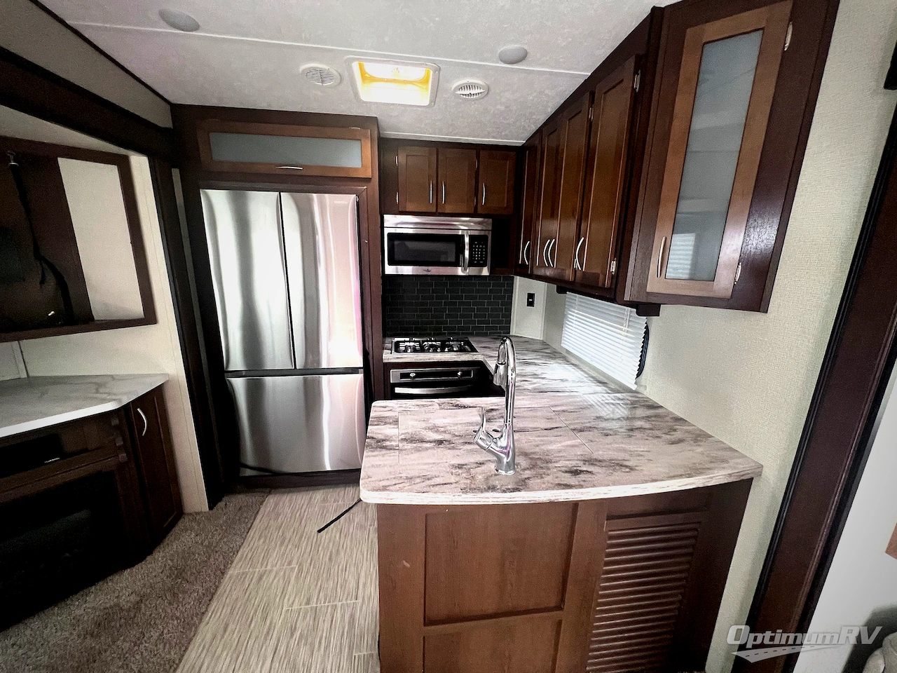 2018 Prime Time Crusader 319RKT Photo 6
