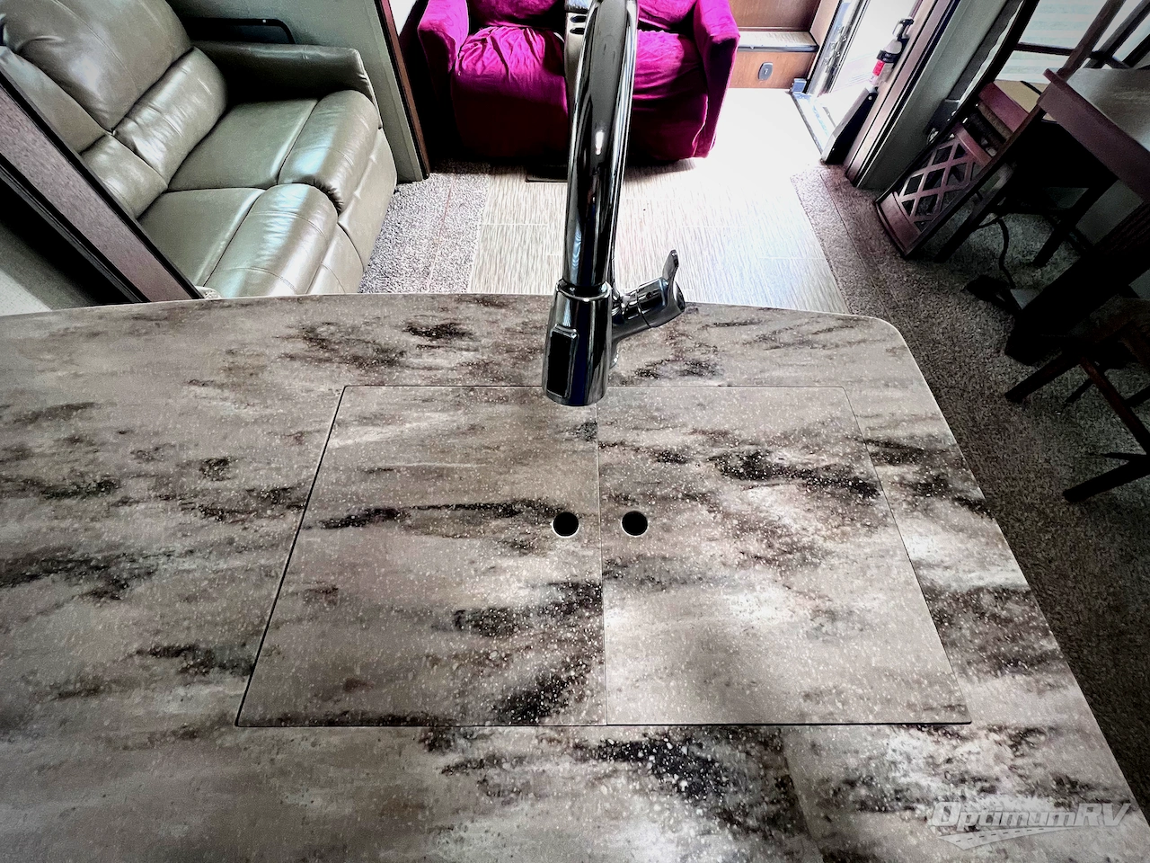 2018 Prime Time Crusader 319RKT Photo 9