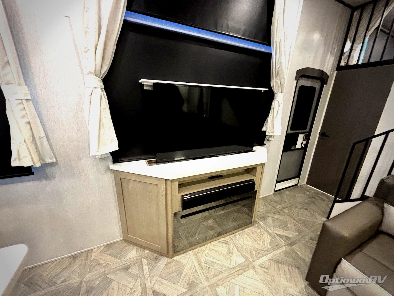 2023 Forest River Salem Grand Villa 42VIEW Photo 16